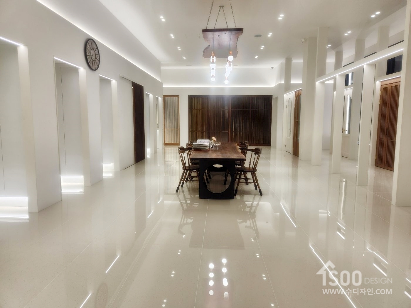 gallery